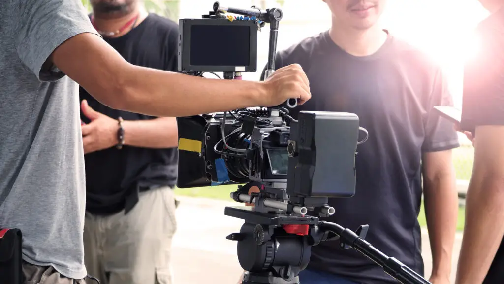 About behind the scenes of outdoor video production