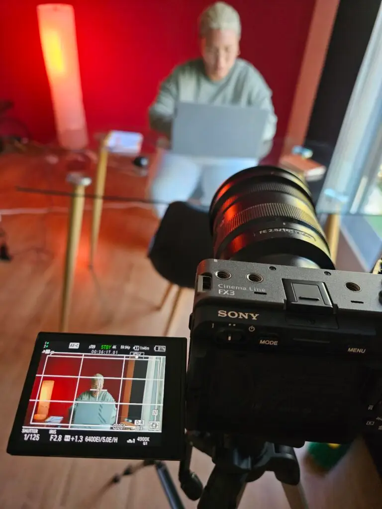 Audiovisual Production Services in Mallorca | Guarichas Films People working on the set of an audiovisual production